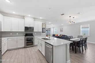 172 Creekmore Dr in St. Augustine, FL - Building Photo - Building Photo