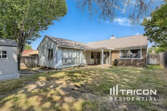 3912 River Birch Rd in Fort Worth, TX - Building Photo - Building Photo