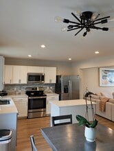 121 Van Fleet Cir in Pottstown, PA - Building Photo - Building Photo