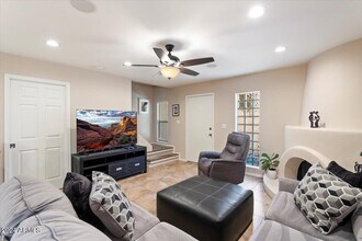 10415 N 10th St in Phoenix, AZ - Building Photo - Building Photo