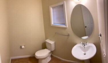 5920 Clay St NE in Washington, DC - Building Photo - Building Photo