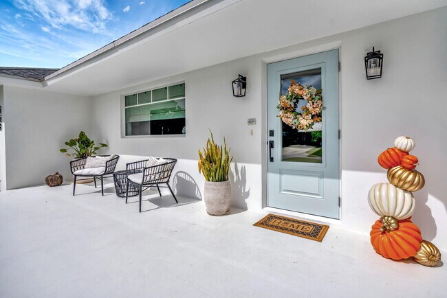 359 Beacon St in Jupiter, FL - Foto de edificio - Building Photo