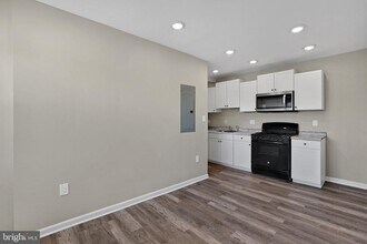 430 Condon Terrace SE in Washington, DC - Building Photo - Building Photo