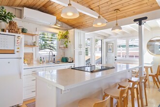 827A Oneawa St in Kailua, HI - Foto de edificio - Building Photo