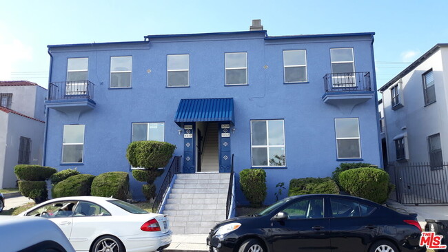 property at 5017 Crenshaw Blvd