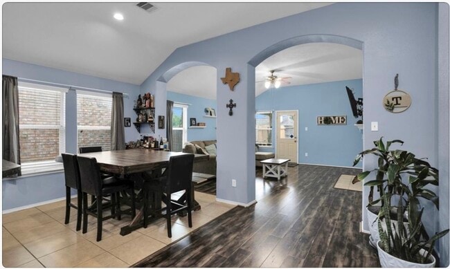 5015 Bridgecrossing Ct