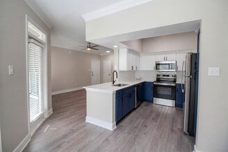 Aura at Westchase in Houston, TX - Building Photo - Building Photo