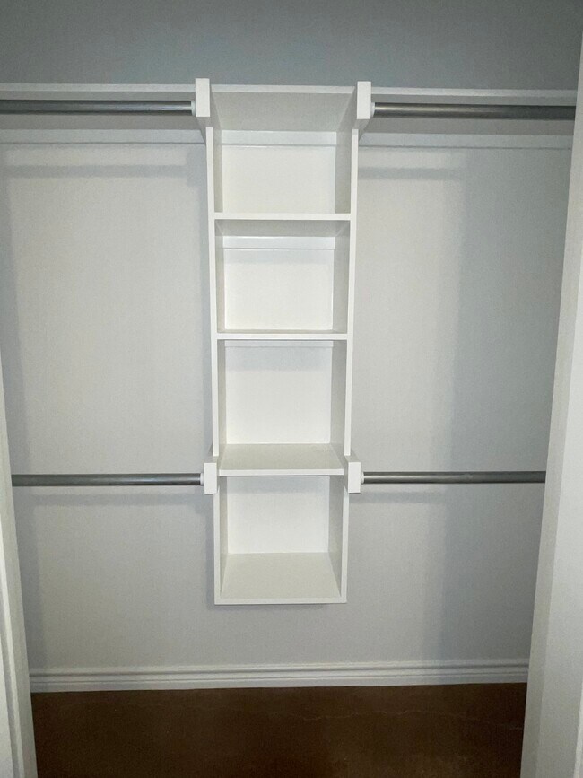 150 Stephens Rd in Hallsville, TX - Foto de edificio - Building Photo