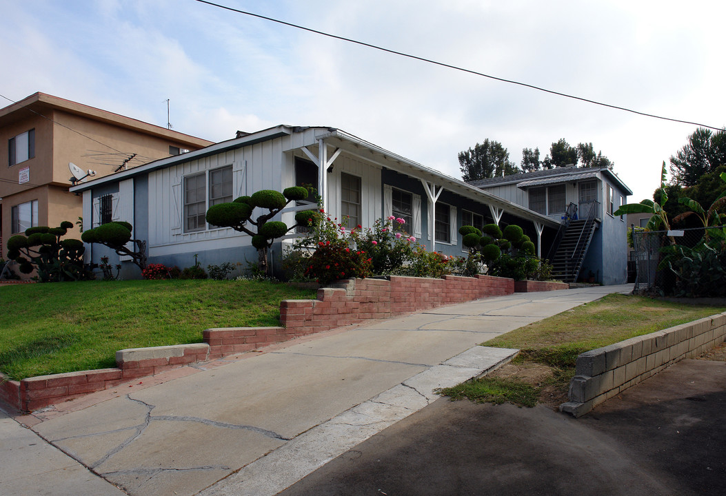 810 Austin Ave in Inglewood, CA - Building Photo