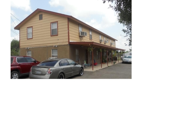 3307 W Rogers Rd in Edinburg, TX - Building Photo