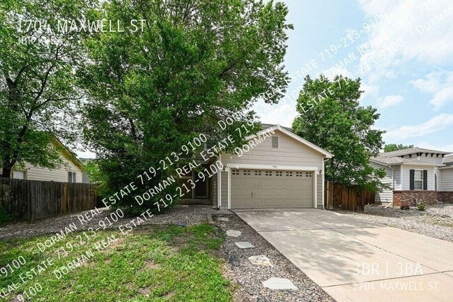 property at 1704 Maxwell St