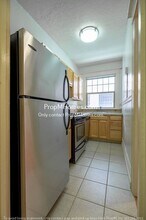 2109 NW Irving St in Portland, OR - Building Photo - Building Photo