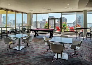 111 W Polk St, Unit 912 in Chicago, IL - Building Photo - Building Photo
