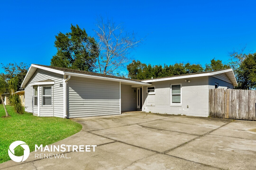 20 N 2nd St in Winter Springs, FL - Building Photo