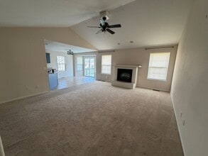 19958 Ladera Rd in Waynesville, MO - Building Photo - Building Photo