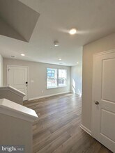324 Watercourse Dr in Ranson, WV - Building Photo - Building Photo