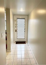 1721 Whitehall Dr in Davie, FL - Building Photo - Building Photo