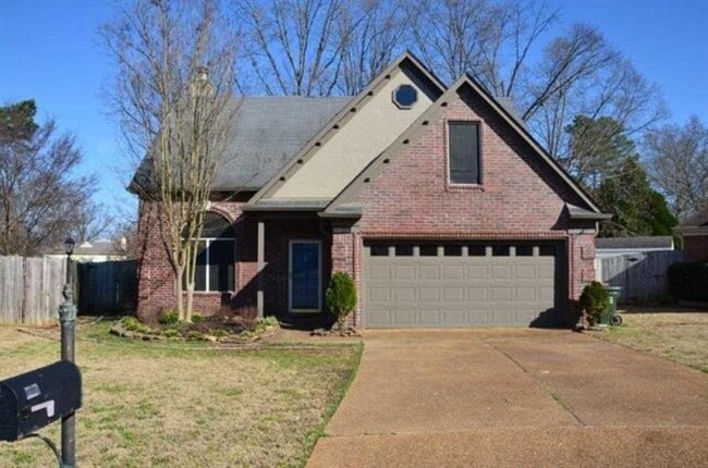 property at 2972 Woodland Ash Cove