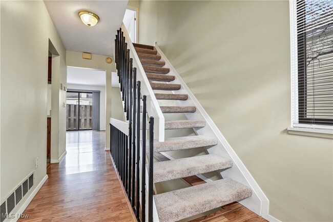 5544 Beach Ct in Cleveland, OH - Building Photo - Building Photo