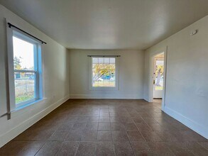 712 Pleasant Ave in Yakima, WA - Building Photo - Building Photo