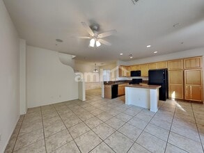611 Desert Silk Ct in North Las Vegas, NV - Building Photo - Building Photo