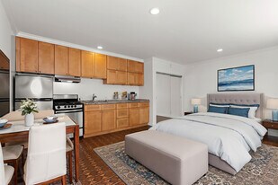 8026 Blackburn Ave, Unit 3 in Los Angeles, CA - Building Photo