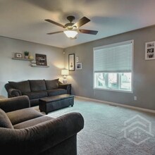 39 Primrose Dr in Tillsonburg, ON - Building Photo - Building Photo