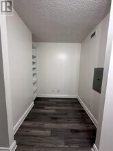 18 Yonge St in Toronto, ON - Building Photo - Building Photo