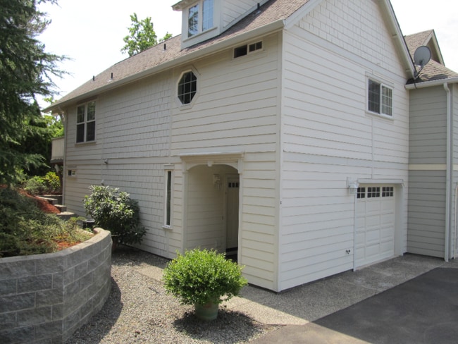 1660 NE Foothill Blvd in Grants Pass, OR - Building Photo - Building Photo