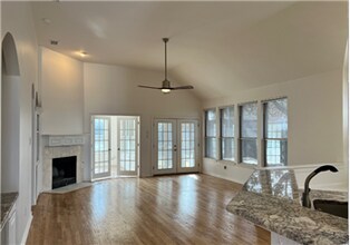 1827 Mystic St in Rockwall, TX - Building Photo - Building Photo