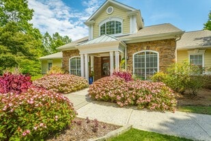 Hawthorne at Lake Heather