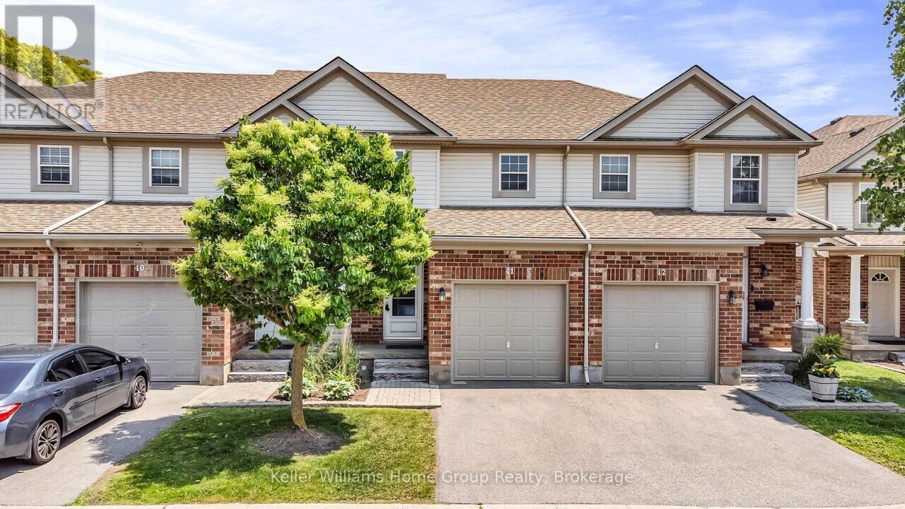 400-400 Wilson Ave in Kitchener, ON - Building Photo