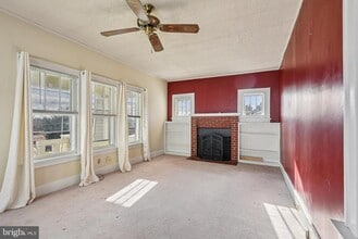 209 Locust St in Frederick, MD - Building Photo - Building Photo