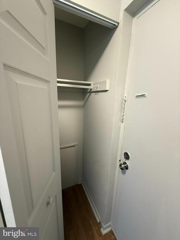 3100 S Manchester St