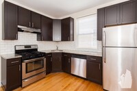 4826 N Wolcott Ave, Unit 1B in Chicago, IL - Building Photo - Building Photo