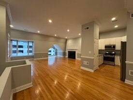 1154 N Dearborn St in Chicago, IL - Building Photo