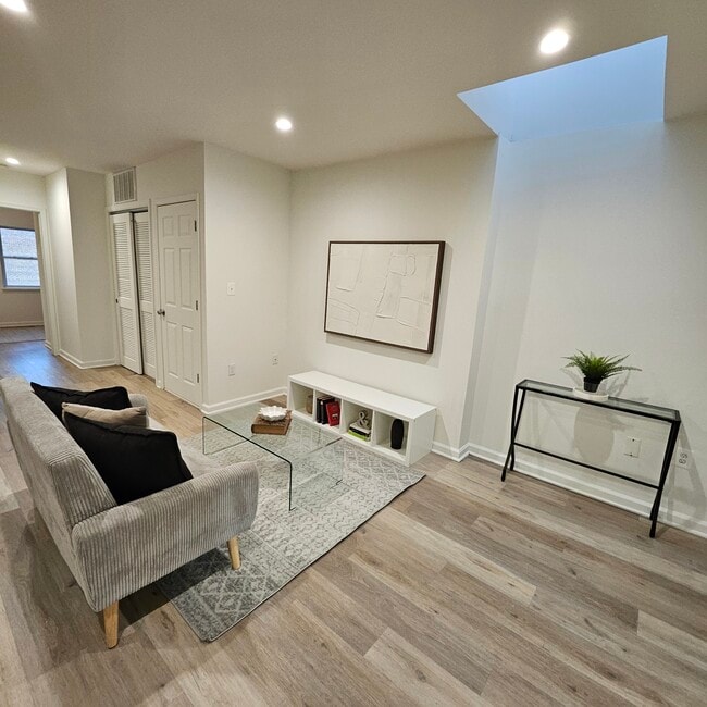 property at 1638 16th St SE