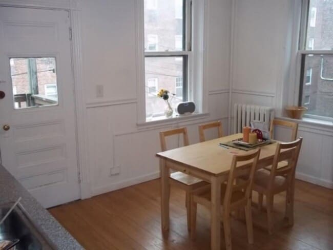 13 Euston St in Brookline, MA - Building Photo - Building Photo