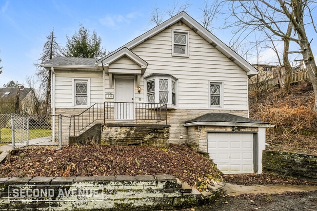 property at 1030 Franklin Dr