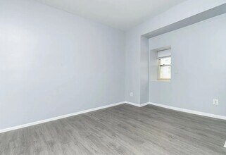 6100 Nassau Rd in Philadelphia, PA - Building Photo - Building Photo