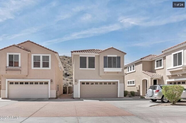 property at 315 W Mountain Sage Dr