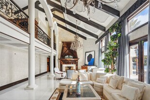 3100 NE 46th St in Lighthouse Point, FL - Building Photo