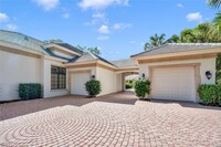 2932 Bellflower Ln in Naples, FL - Foto de edificio - Building Photo