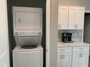 10364 Kidron Ave in Englewood, FL - Building Photo - Building Photo