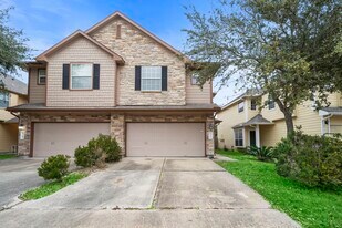 3315 Victorian Manor Ln in Houston, TX - Building Photo