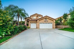 3655 Shandin Dr in San Bernardino, CA - Building Photo
