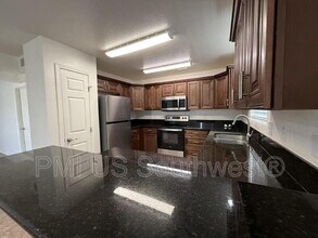 2468 Pso Cisne in Bullhead City, AZ - Building Photo - Building Photo