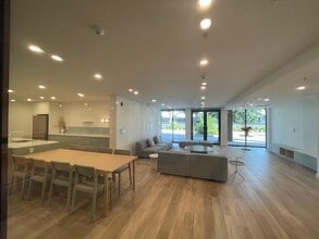 16633-16624 24 Ave in Surrey, BC - Building Photo - Building Photo