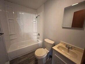 408 W Main St in Westville, IL - Building Photo - Building Photo