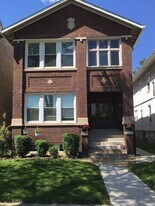 5106 W Sunnyside Ave, Unit 1 in Chicago, IL - Building Photo